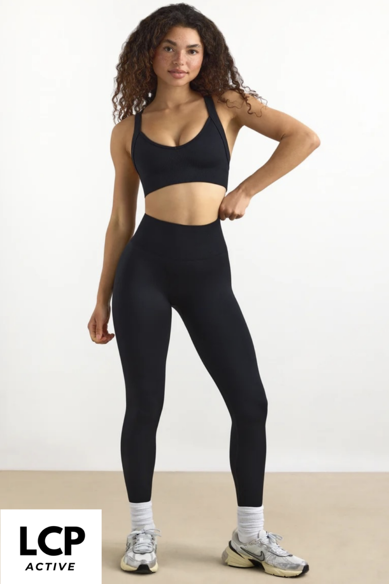 SUPER SCULPTED SEAMLESS LEGGINGS IN BLACK